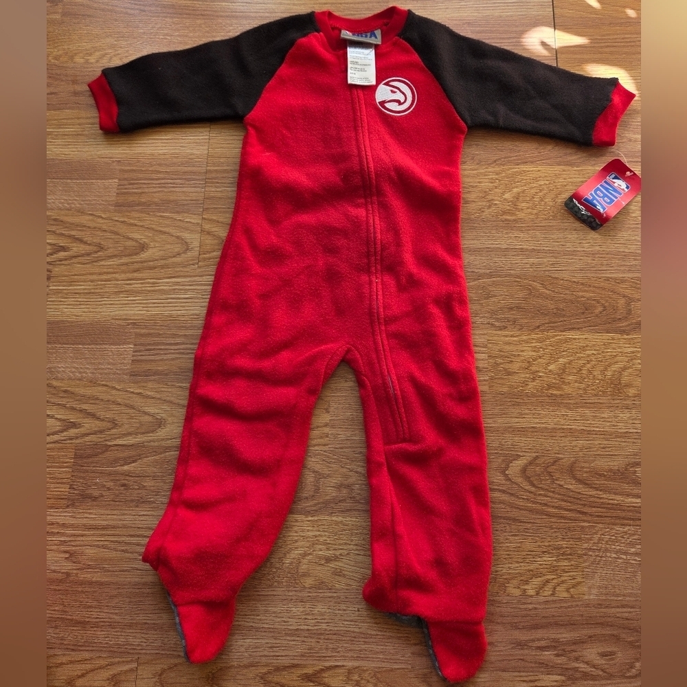 NBA Atlanta Hawks Footie Pajama One Piece NWT 0-3M, 3-6M, 6-9M Red Black